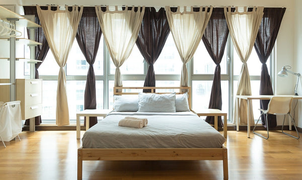 How Feng Shui Approve Your Bed Under a Window