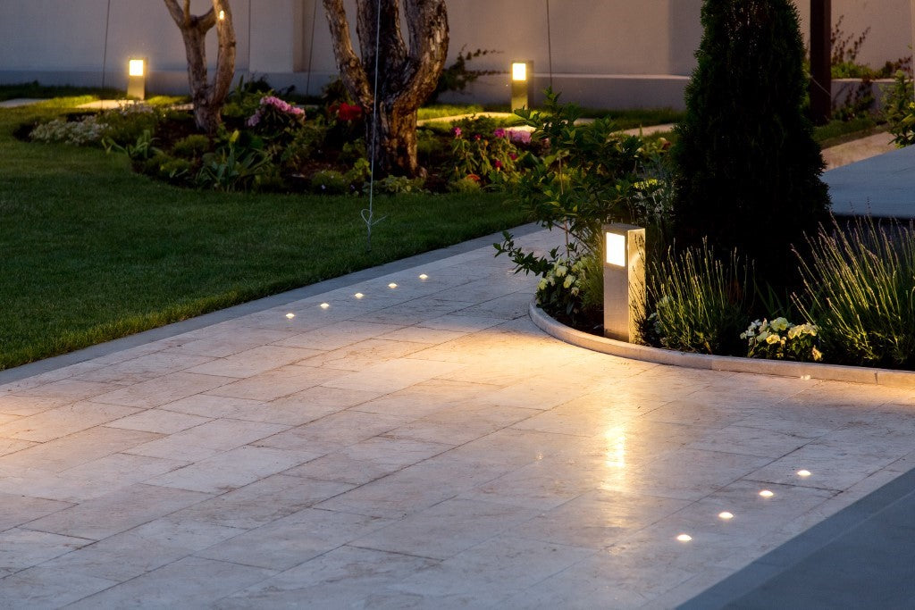 Feng Shui Tips: How to Install Outdoor Lights to Boost Wealth and Prosperity