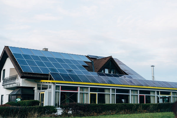 What Are the Best Solar Panel Sizes for Your Home?