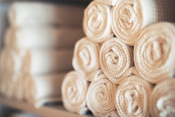 6 Reasons to Choose Luxury Cotton Bath Towels: Feng Shui Insights