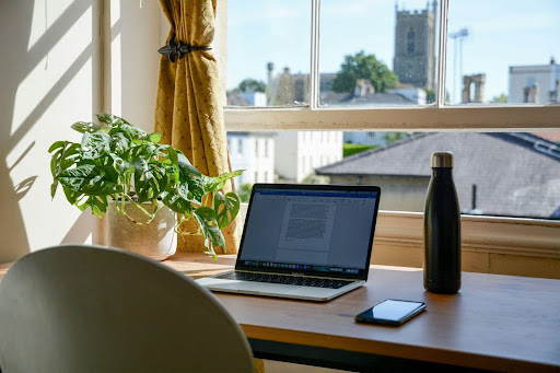 Feng Shui for Home Offices: Designing a Space for Productivity and Peace